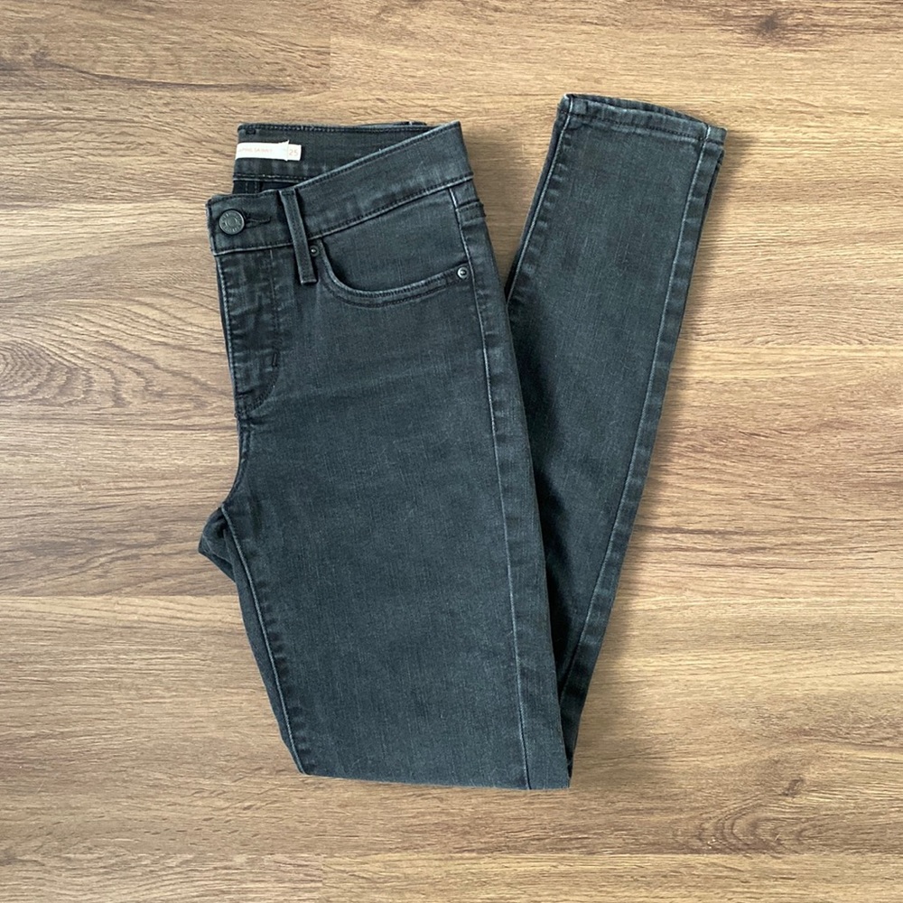 Levi’s 311 Shaping Skinny Jeans